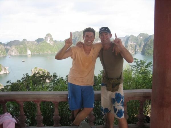 Halong_Bay_15