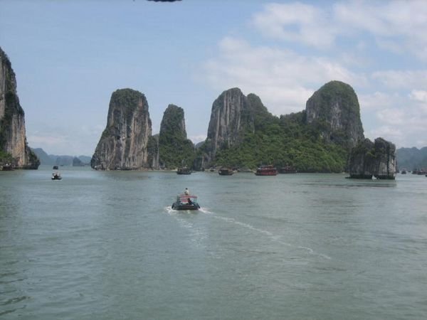 Halong_Bay_24